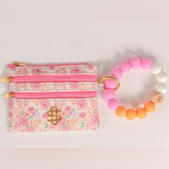 Simply Southern Accessories - Simply Southern Floral Pink Triple-Zip Wristlet Coin Purse with Beaded Bangle